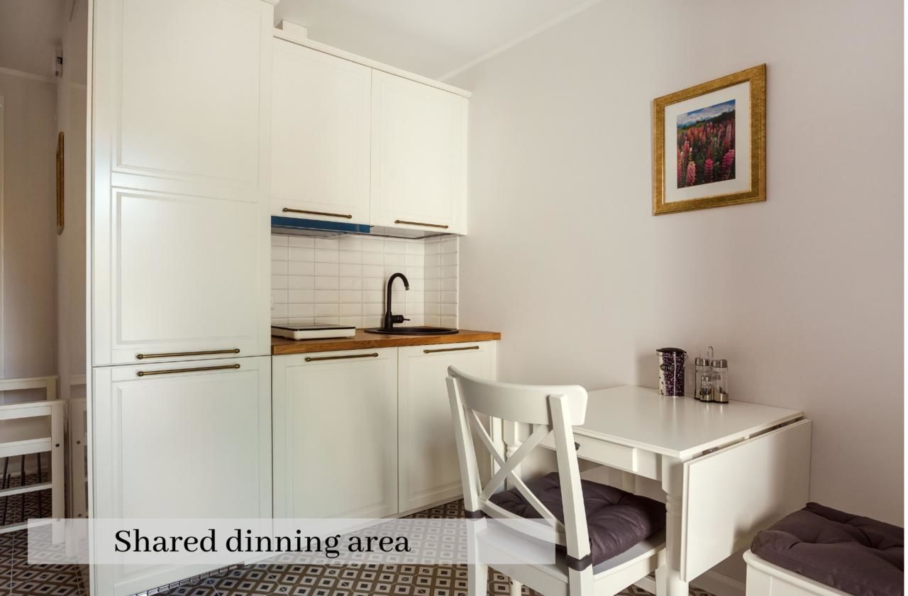 Апартаменты Stylish & Modern Studio Apartments Old Town by Houseys Вильнюс-35