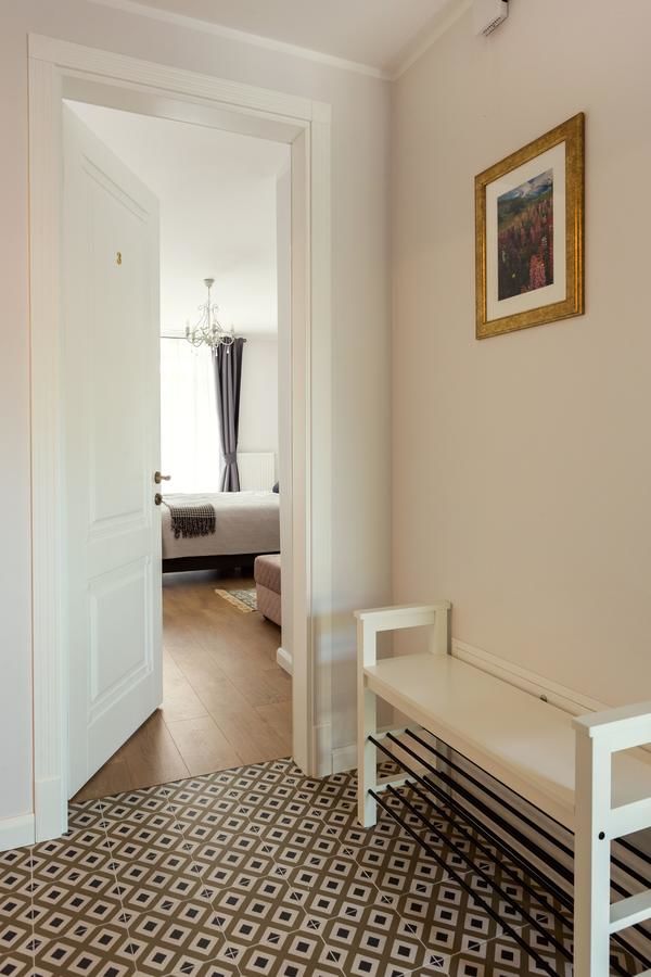 Апартаменты Stylish & Modern Studio Apartments Old Town by Houseys Вильнюс-38