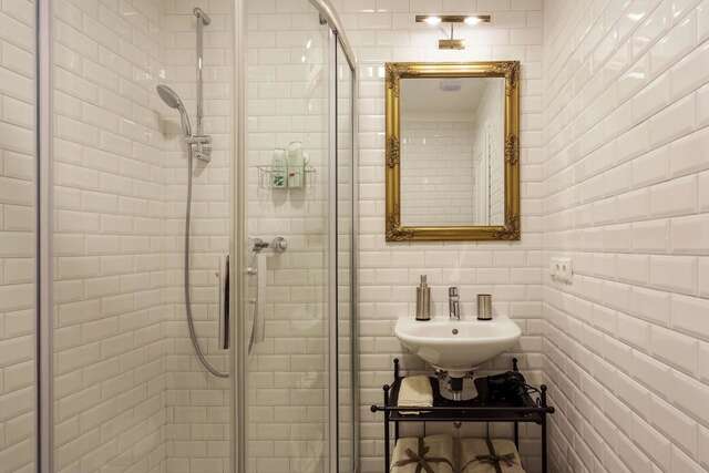 Апартаменты Stylish & Modern Studio Apartments Old Town by Houseys Вильнюс-20